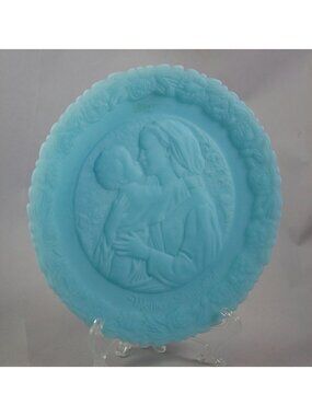 Fenton Glass Blue Satin 1974 Mother's Day Commemorative Plate 7.5 Inches